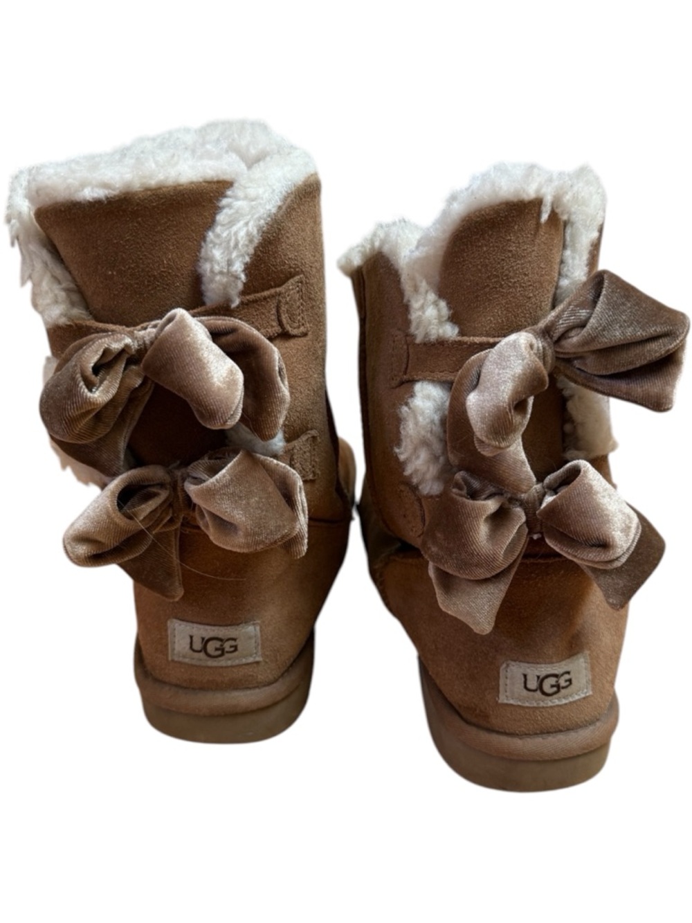 UGG Bailey Bow II Suede Boots in Chestnut